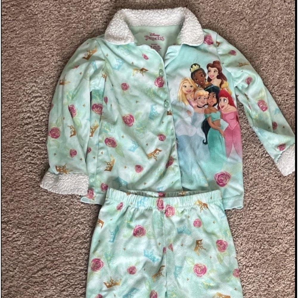Disney Princess Pajamas set